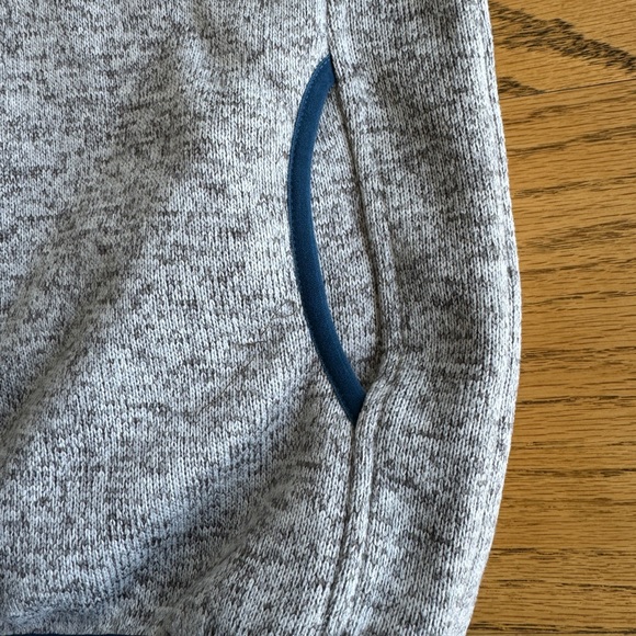 Simply Southern Size Small 1/4 Snap Front Long Sleeve Pullover Gray Pockets Crab - Picture 8 of 9